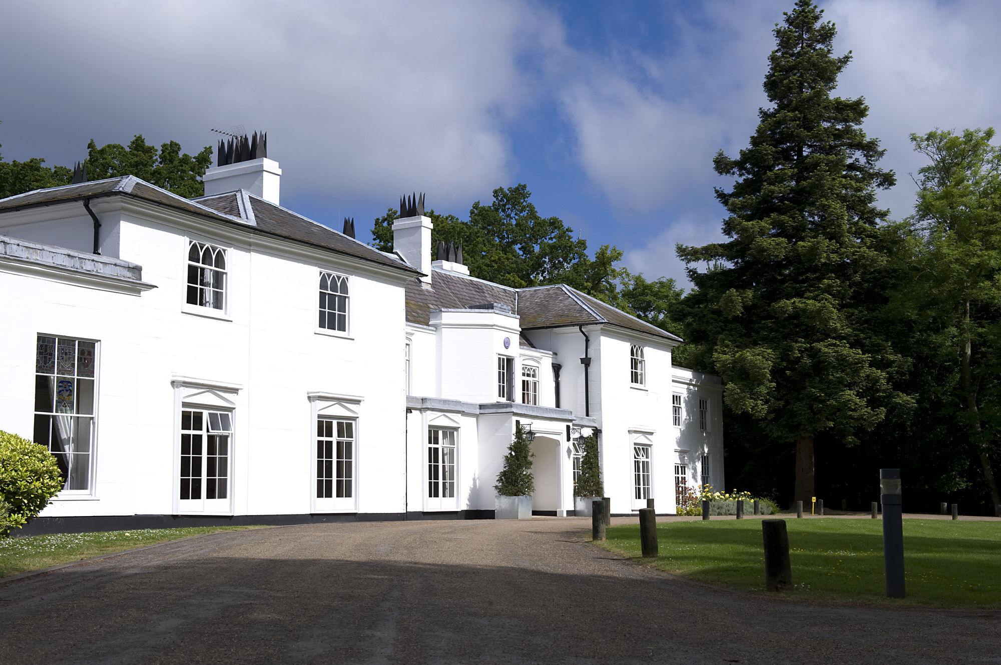 Gilwell Park Hotel Chingford Exterior photo